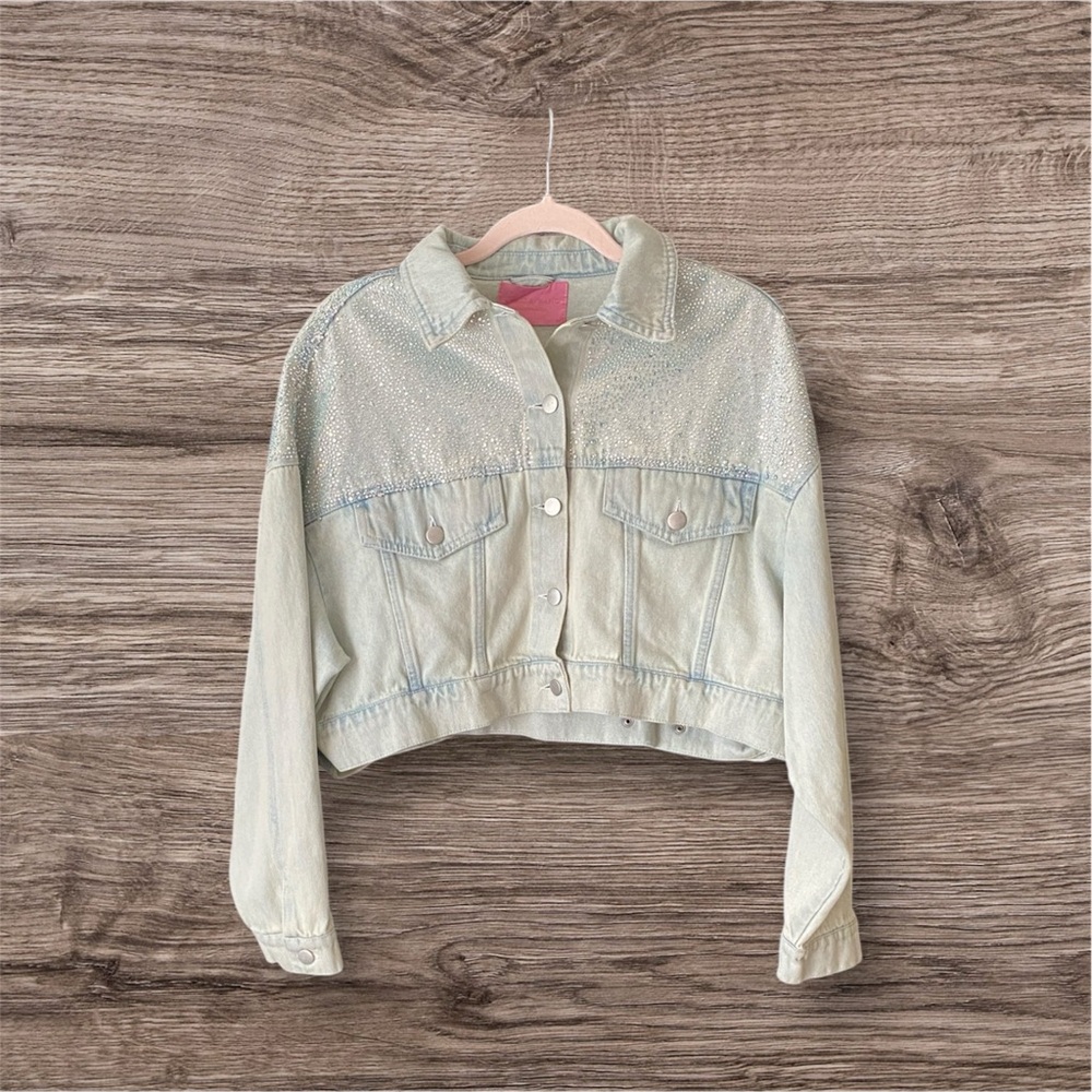 Elegant Glitter Light Blue Denim Jacket with Glitter Accents - Picture 3 of 6